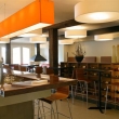 Hranoly a v�lce nad bar